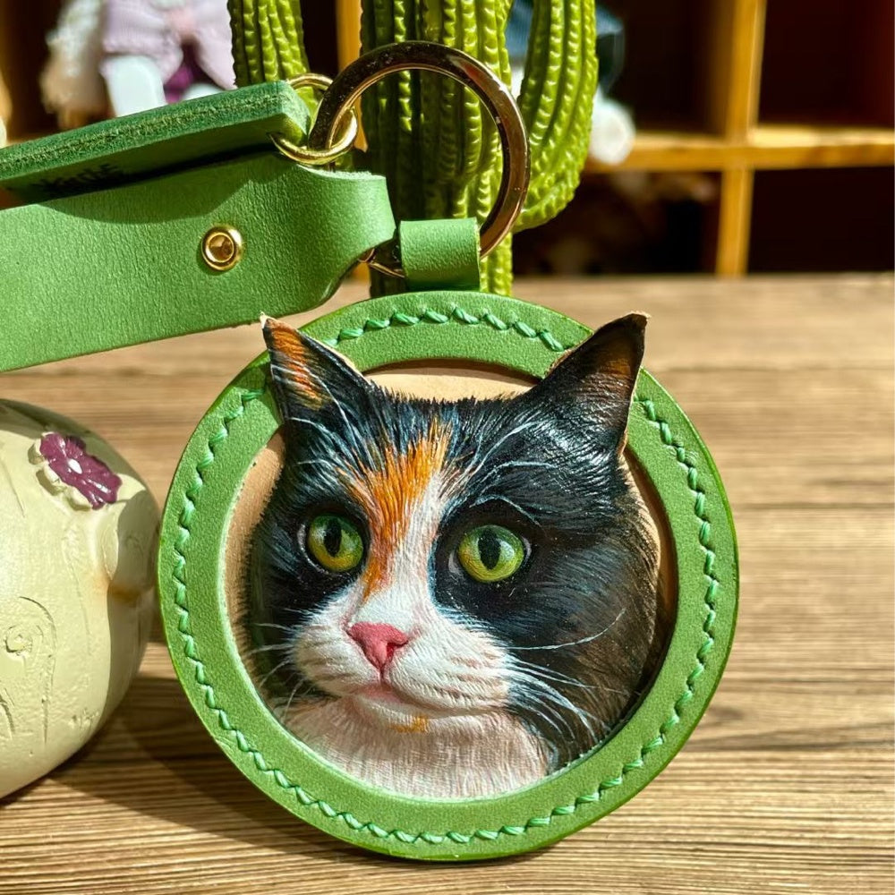 Handmade Leather Pet Portrait Keychain β photo 13